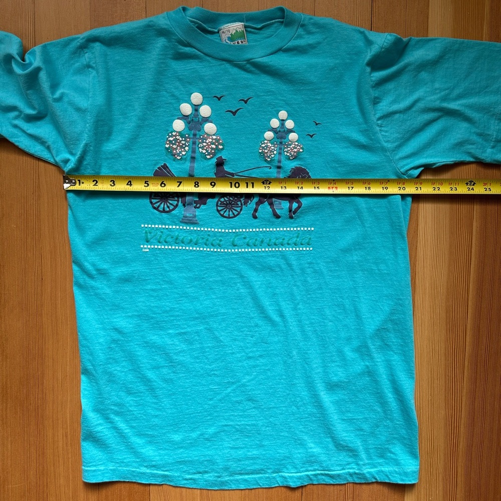 Vintage Victoria Canada Tshirt XL Waves - Picture 6 of 7